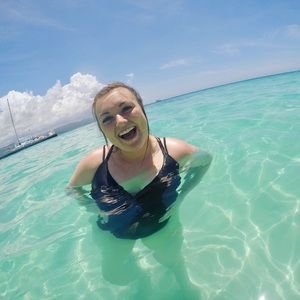 Meet your Posher, Amber